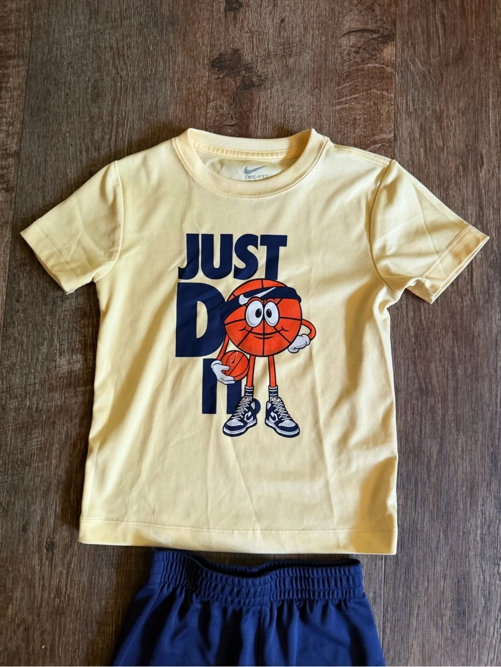 Nike 3-4T set